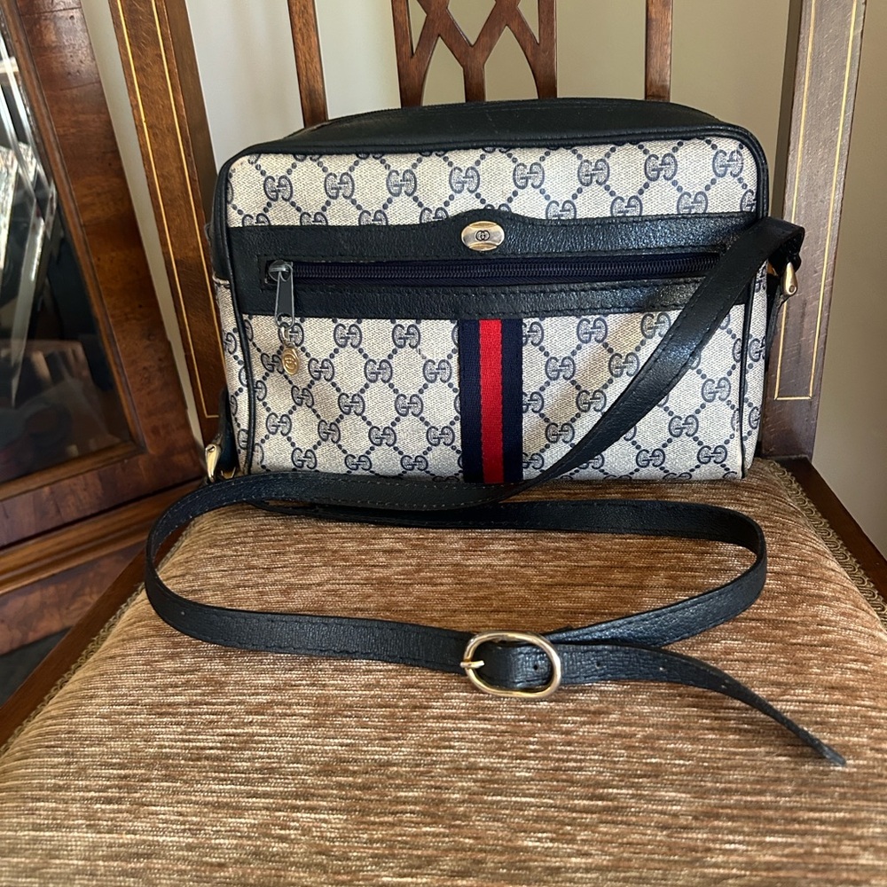 Gucci Navy Blue and Gold Logo Leather Interior
